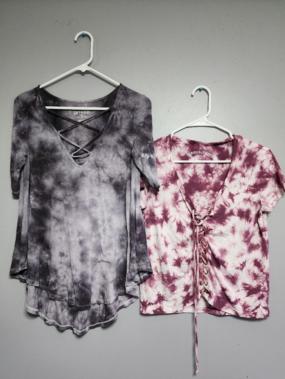 2 Tie Dye Soft Shirt Sleeve Tops
